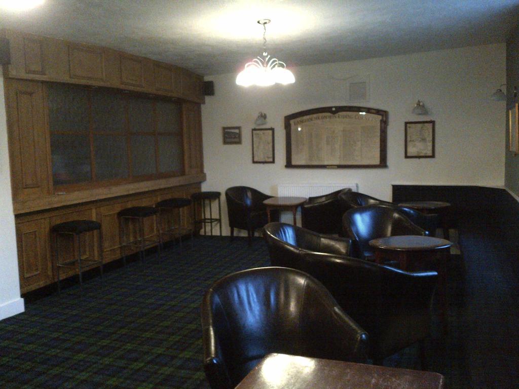 Langholm Crown Hotel المظهر الخارجي الصورة